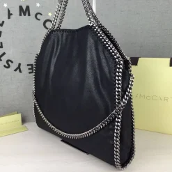 Falabella Fold-Over Tote Schwarz 25 cm 3