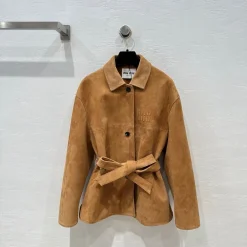 Wildlederjacke mit Gürtel in Kamelbraun 1