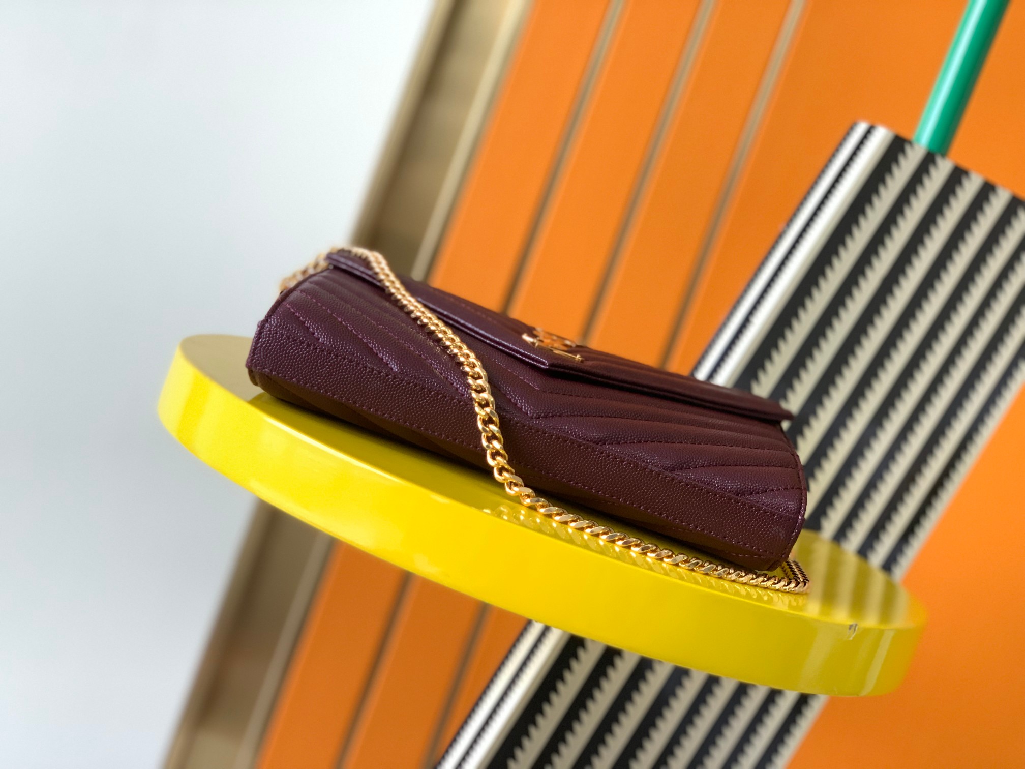 Chain Wallet Bordeaux – Bild 7