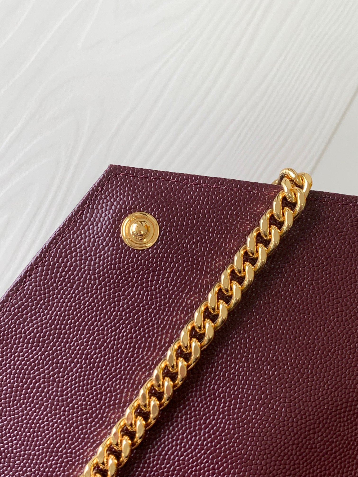 Chain Wallet Bordeaux – Bild 5