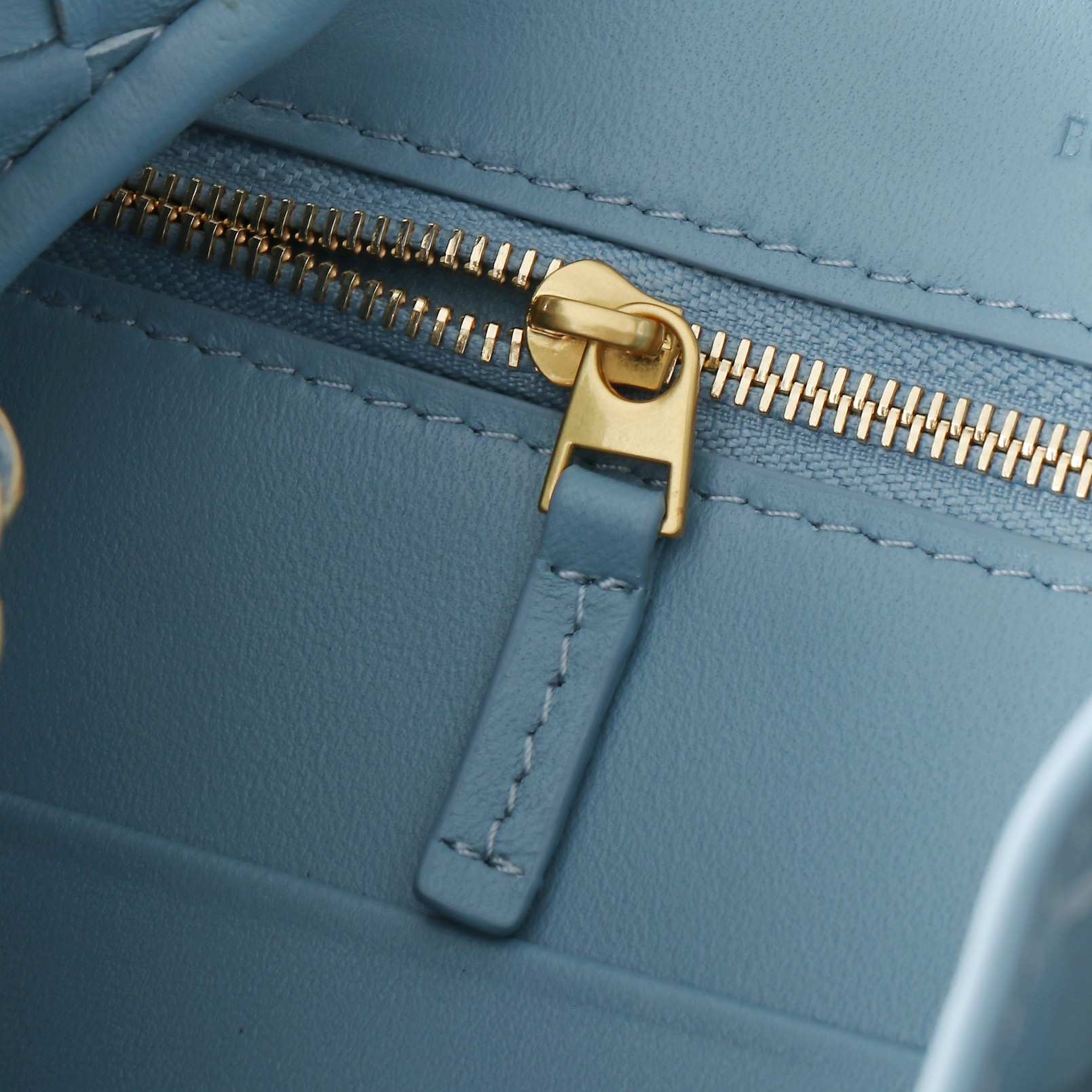 Small Andiamo Mit Kette Blau – Bild 10