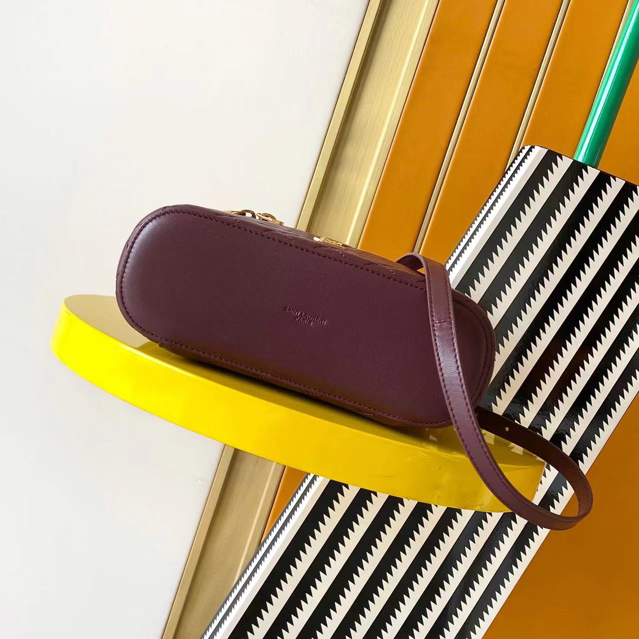 Gaby vanity Bag Bordeaux – Bild 4