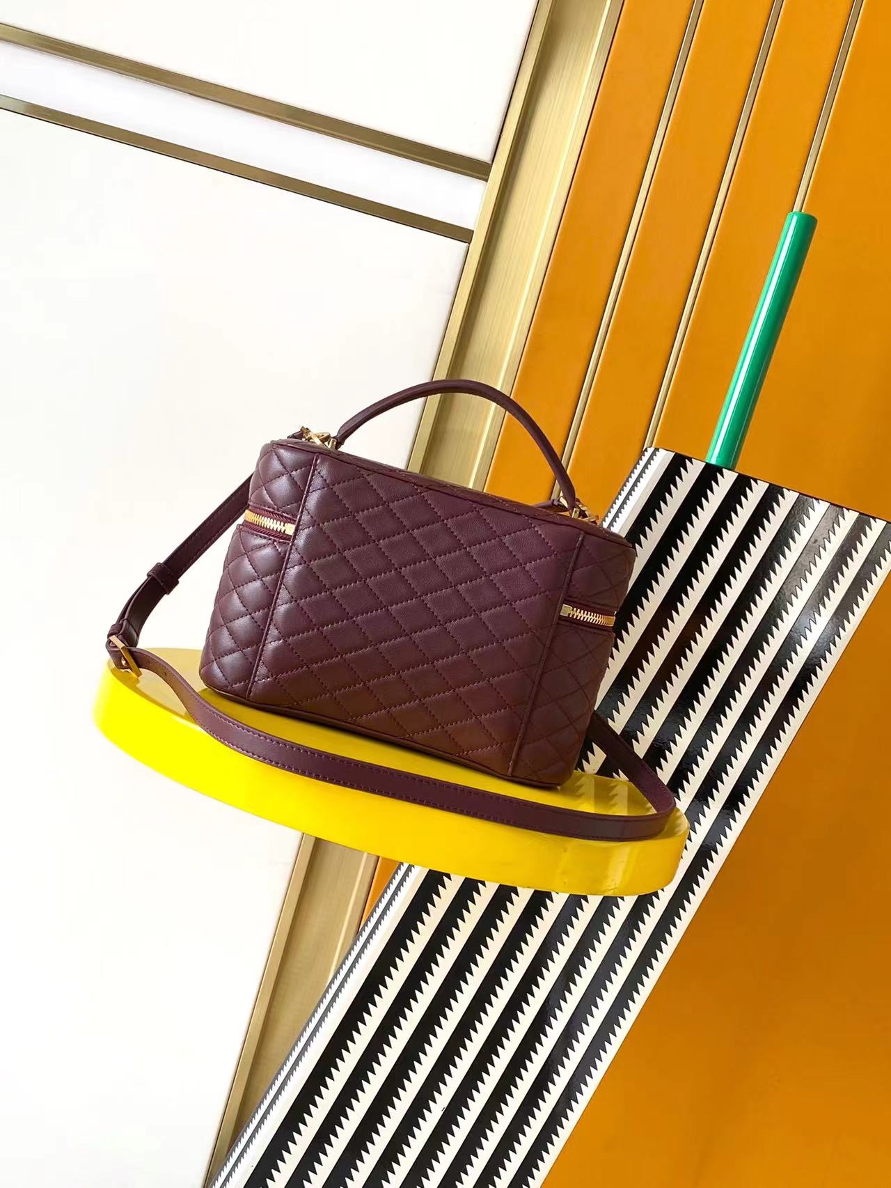 Gaby vanity Bag Bordeaux – Bild 3