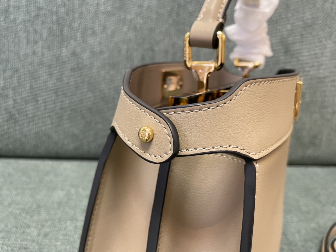 Peekaboo Blassrosa und Gold – Bild 8