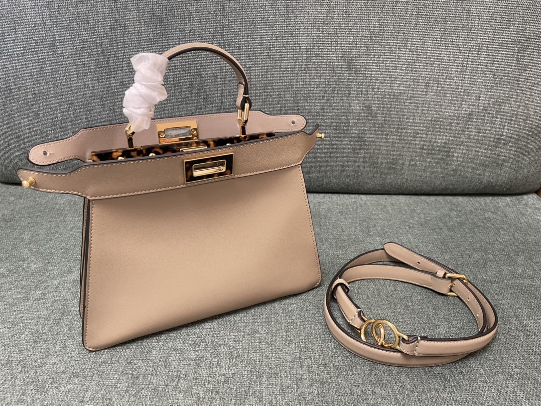 Peekaboo Blassrosa und Gold – Bild 9