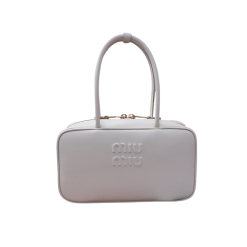 Beau Tasche Aus Leder Weiss