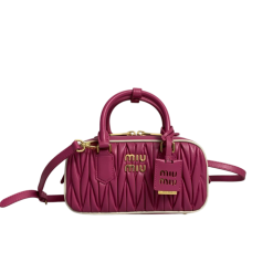 Arcadie Tasche Aus Matelassé Nappaleder Fuchsia Weiss