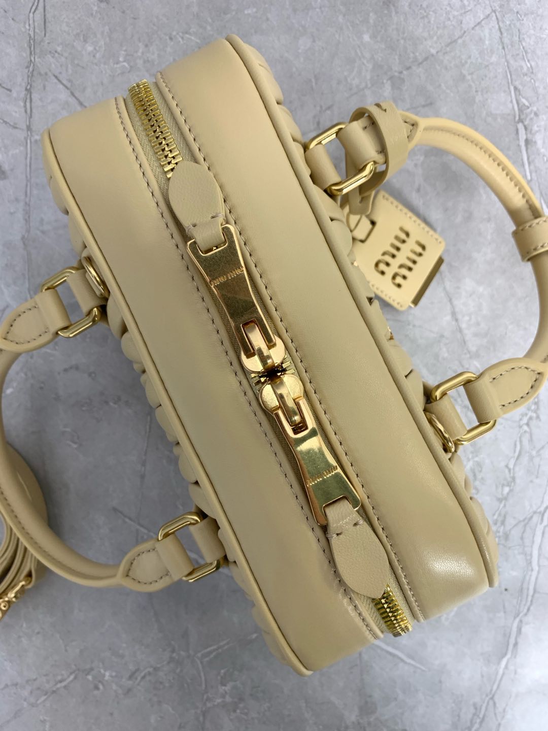 Arcadie Tasche Aus Sojagrünem Matelassé – Bild 7