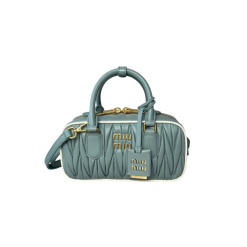 Arcadie Tasche Aus Matelassé Nappaleder Grau Weiß