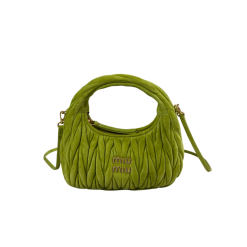 Small Wander Hobo Pastellgrün