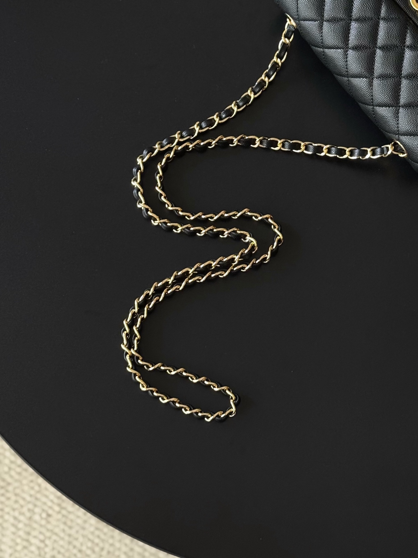 Mini Rectangular Schwarz und Gold 20 cm – Bild 9