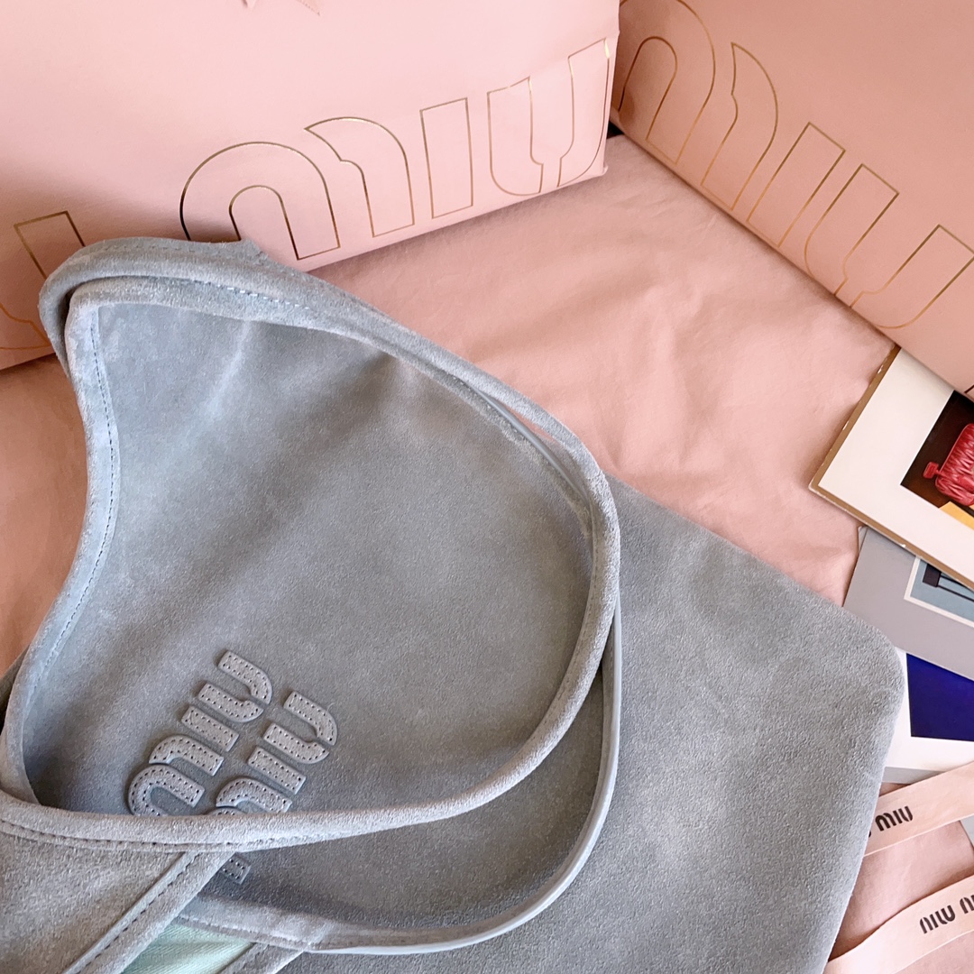 IVY Tasche aus Wildleder Puderblau – Bild 9