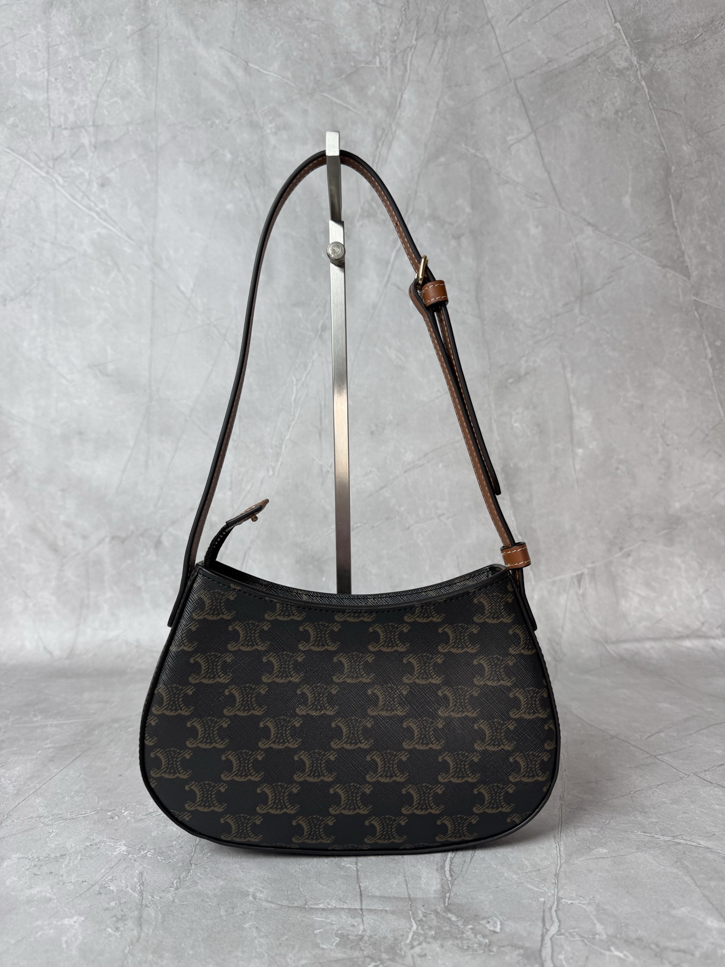 Medium Tilly Classic Monogram – Bild 4