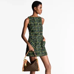 Alternative view of Side Trunk GM Monogram