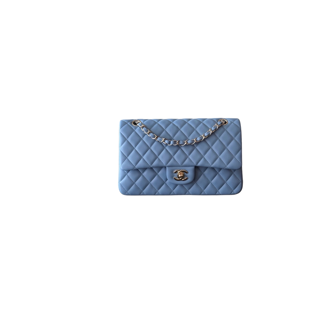 Klassiche 11.12 Tasche Lammleder Goldfarbenes Metall Himmelblau 15.5x25.5x6.5cm