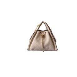 Kleine 25 Tasche  Genarbtes Kalbsleder Goldfarbenes Metall Creme