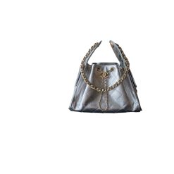 Kleine 25 Tasche  Genarbtes Kalbsleder Goldfarbenes Metall Silber