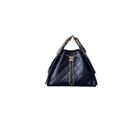 Kleine 25 Tasche Glänzendes Geknautschtes Kalbsleder Goldfarbenes Metall Schwarz