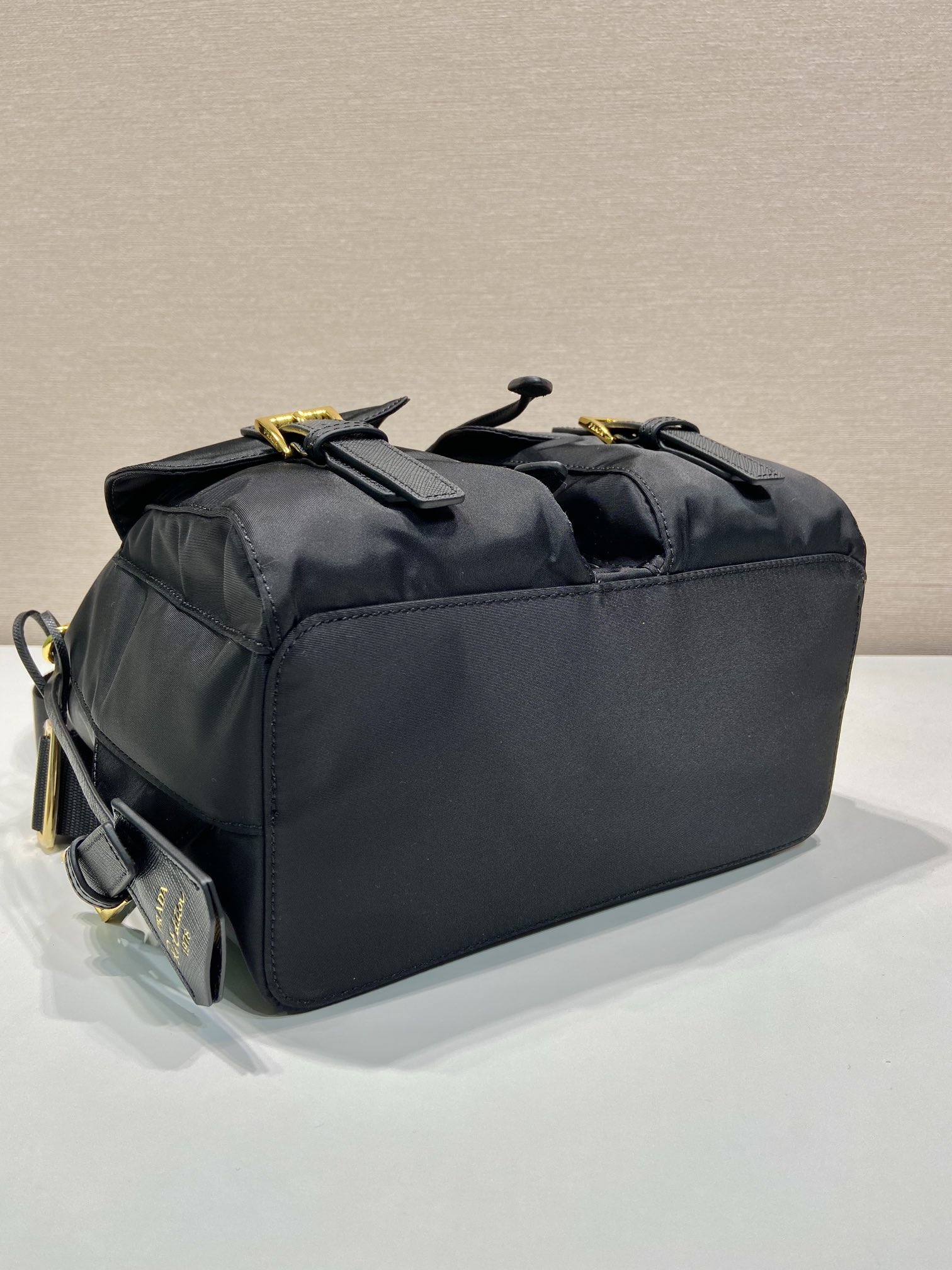 Rucksack Aus Re-Nylon Schwarz – Bild 6