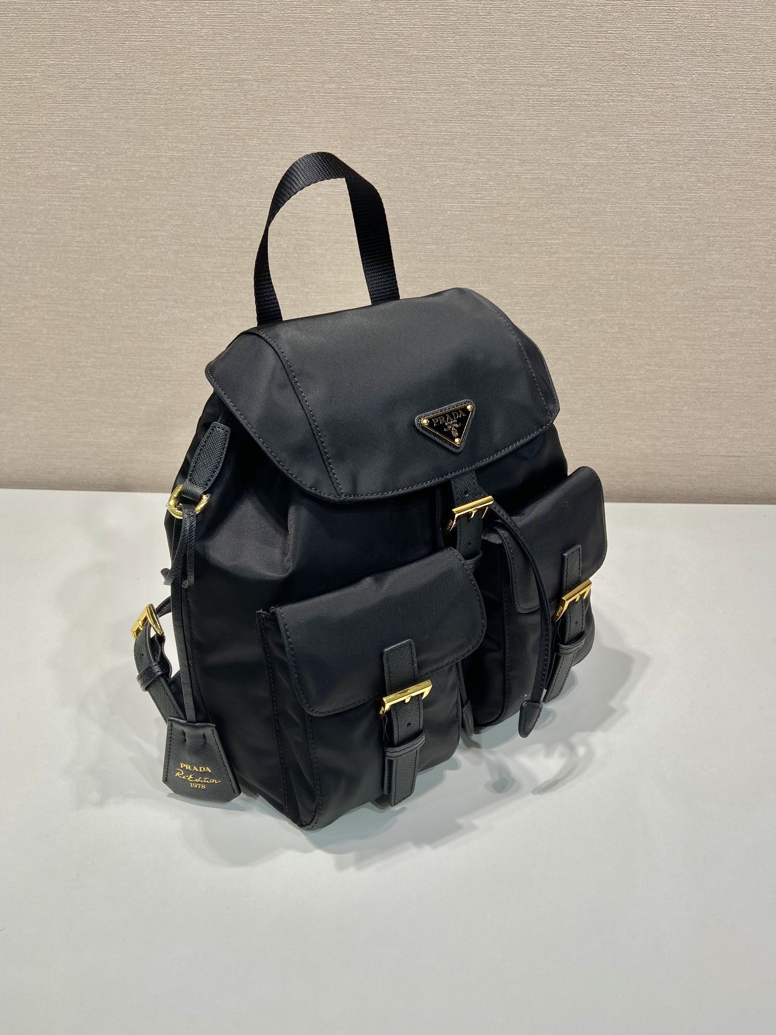 Rucksack Aus Re-Nylon Schwarz – Bild 8