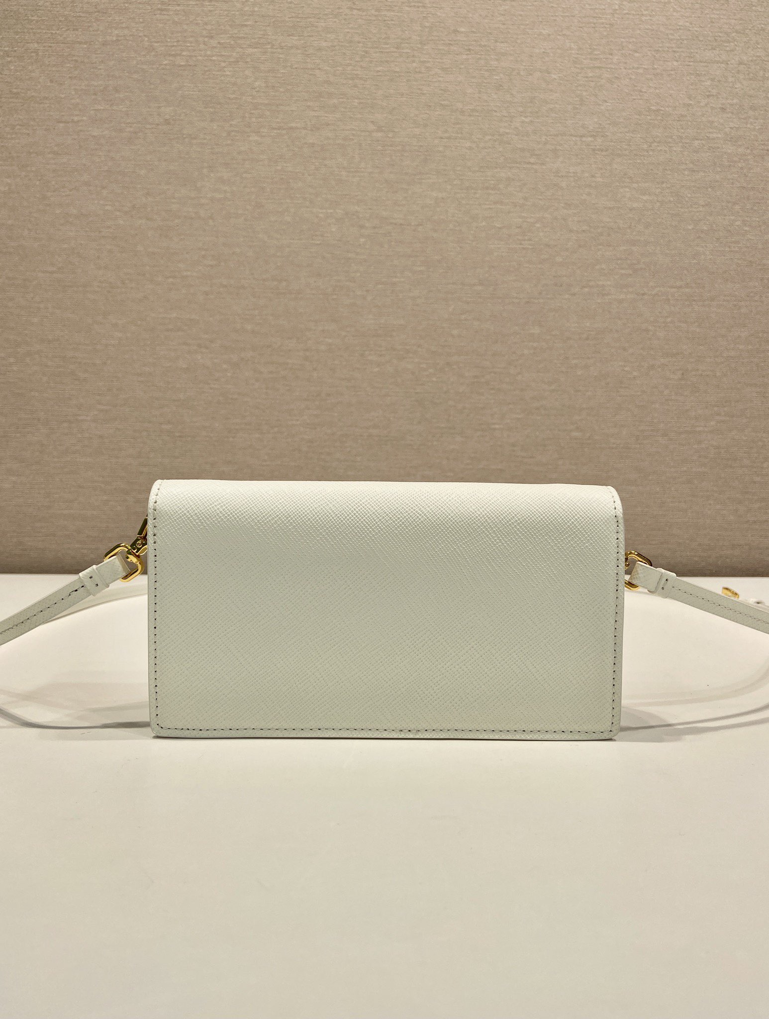 Mini Bag Aus Saffiano-Leder Weiss – Bild 4