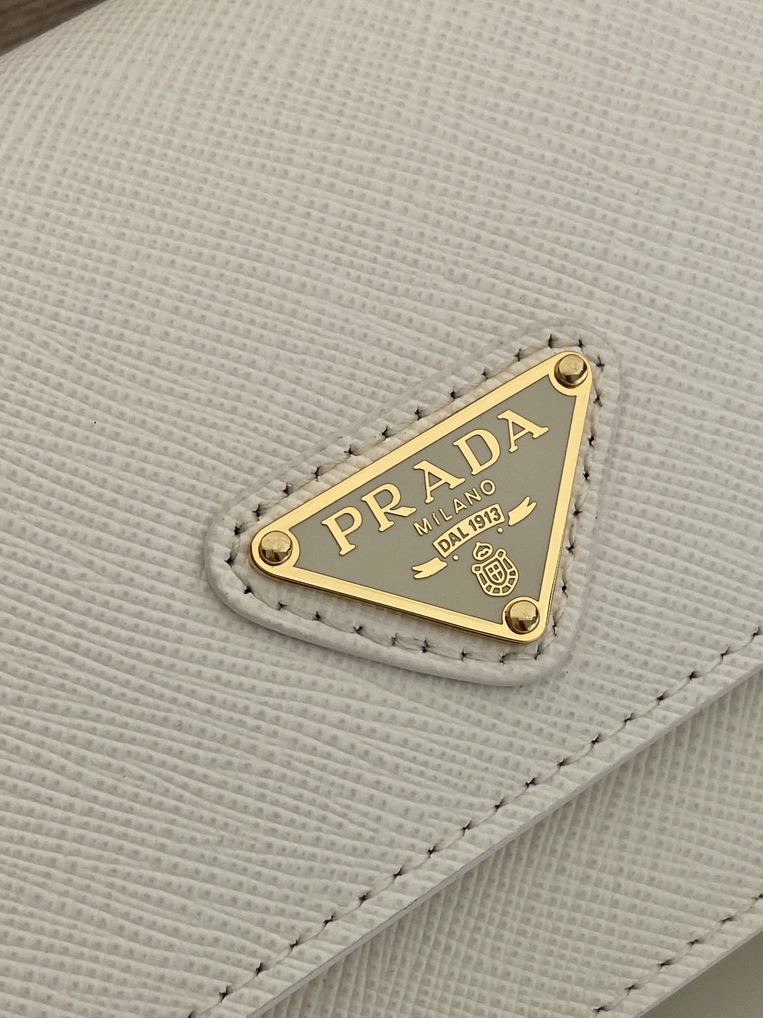 Mini Bag Aus Saffiano-Leder Weiss – Bild 5