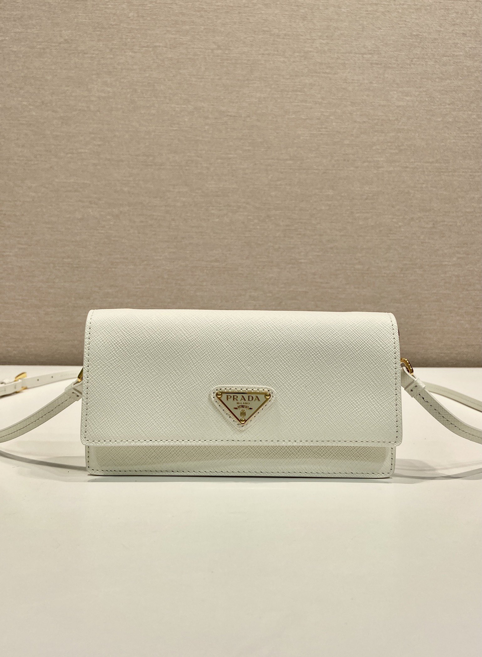 Mini Bag Aus Saffiano-Leder Weiss – Bild 3