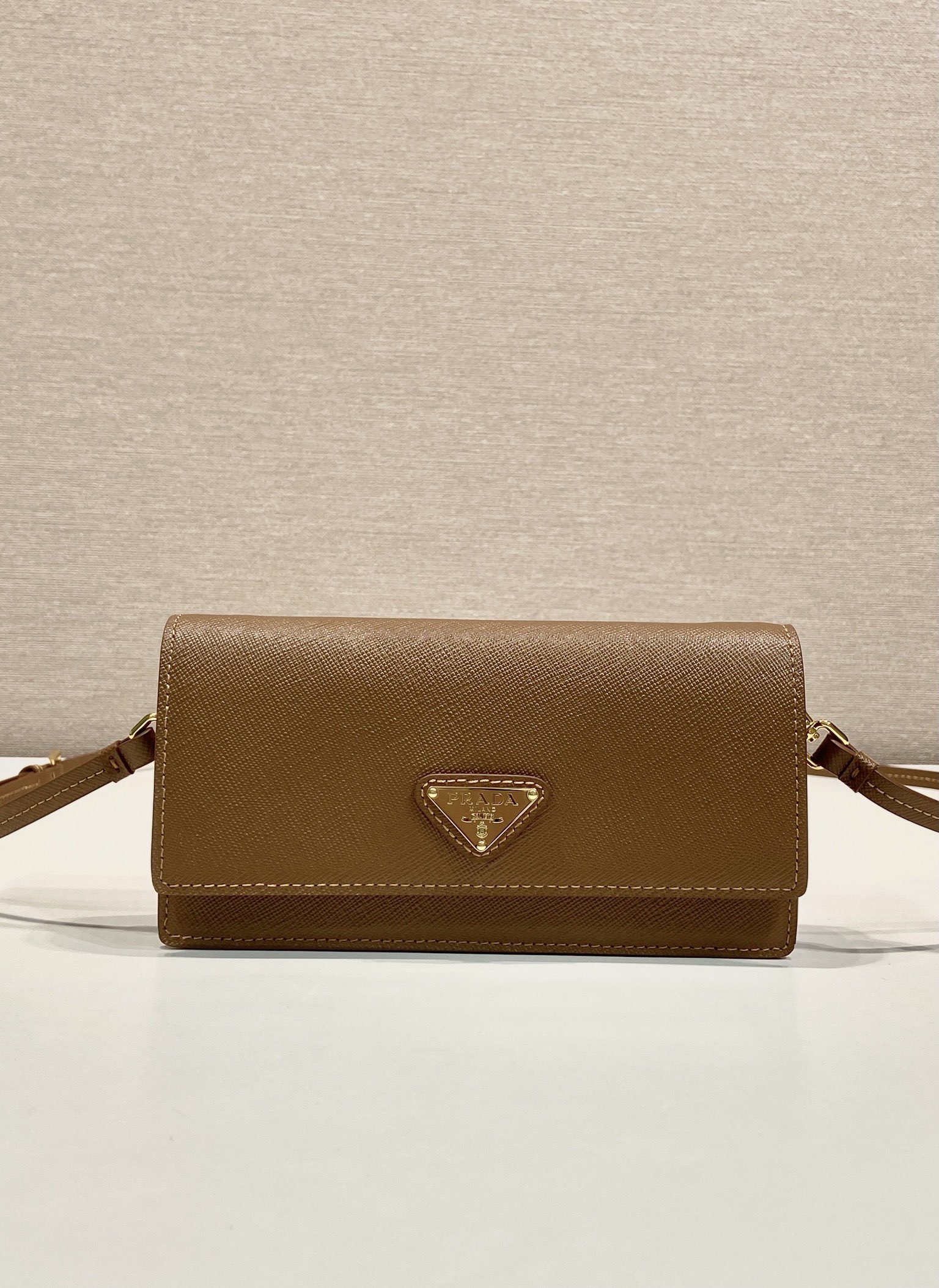 Mini Bag Aus Saffiano-Leder Natur – Bild 3