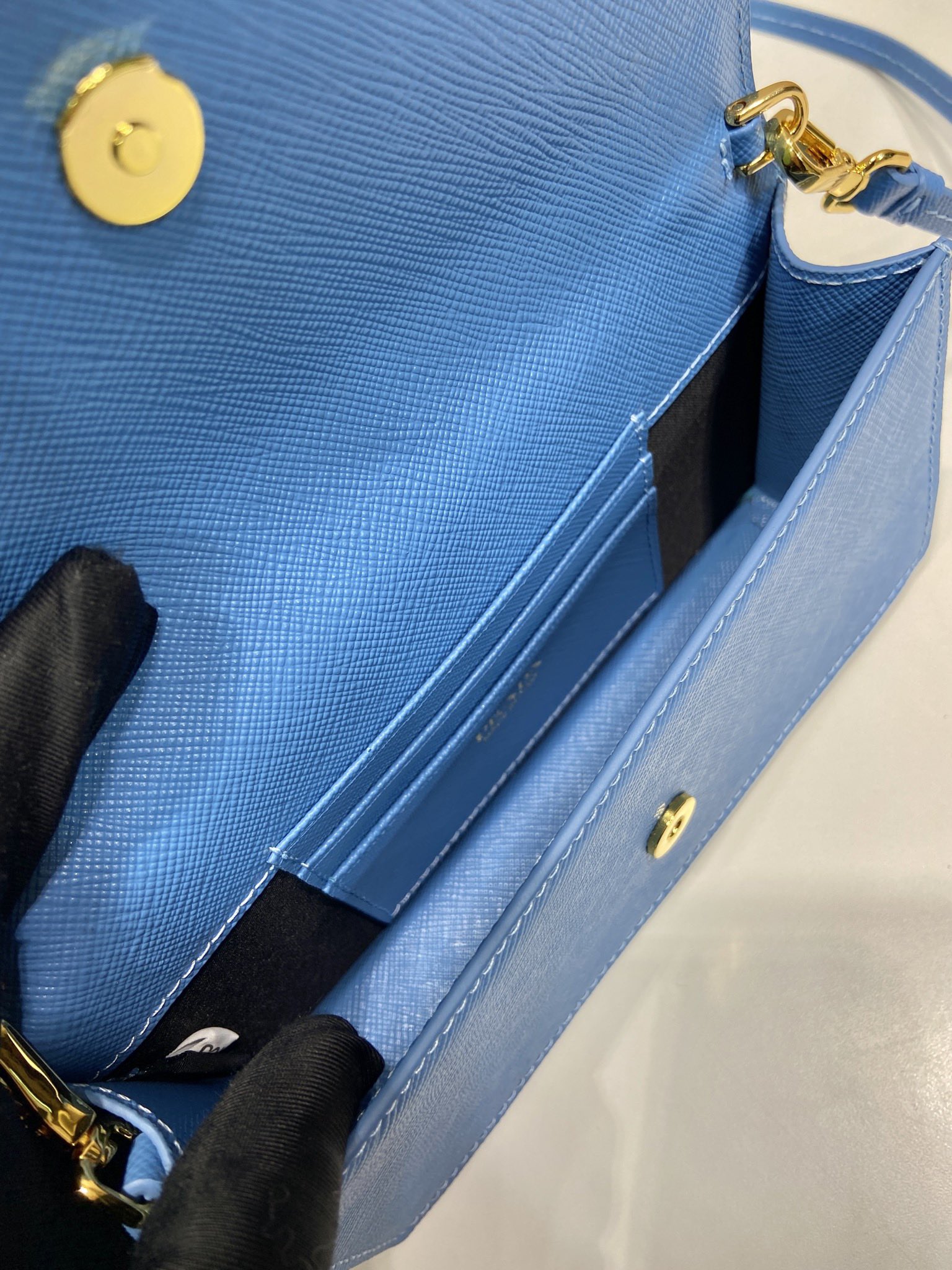 Mini Bag Aus Saffiano-Leder Astralblau – Bild 5