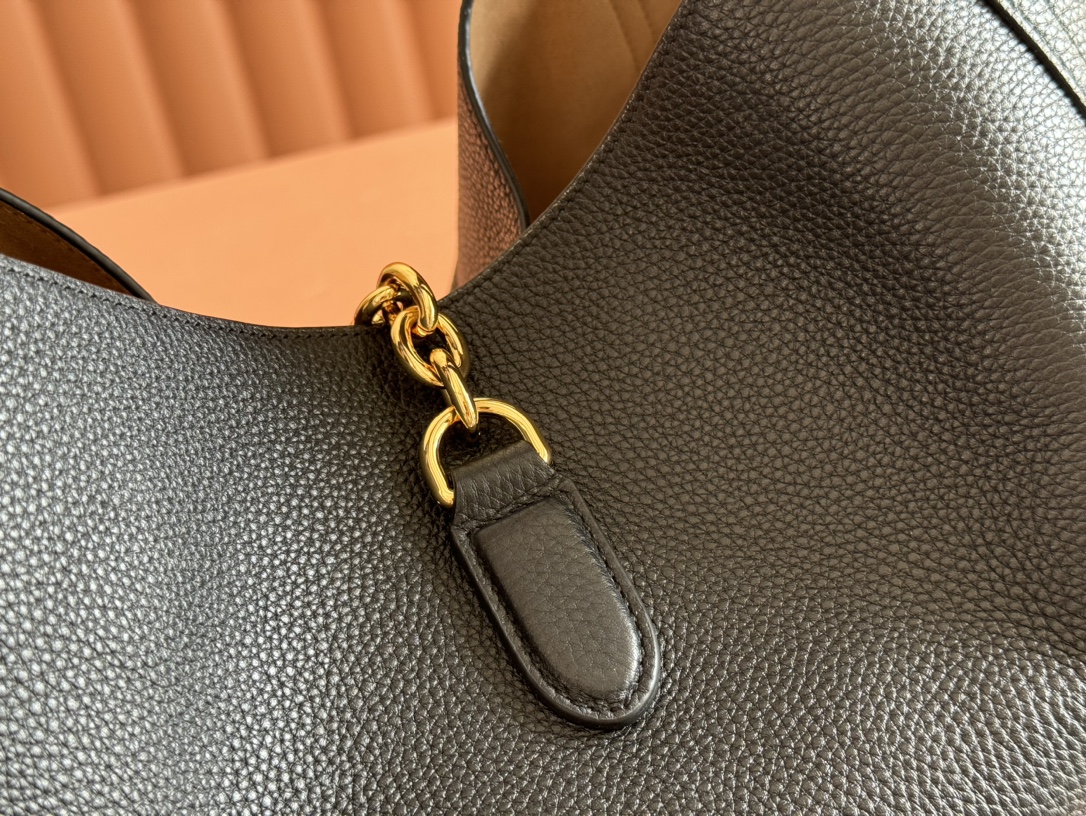 Softbit Maxi Schultertasche Schwarzes Genarbtes Leder – Bild 5